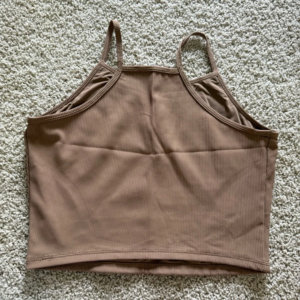 Set of Ribbed Tank Tops - Picture 7 of 11
